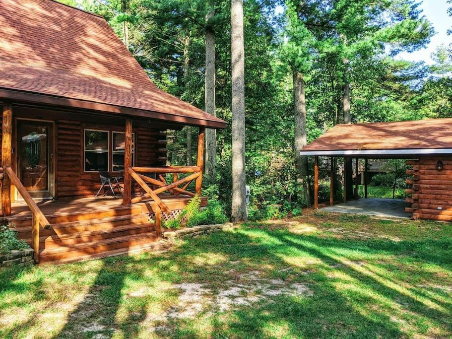 Lakefront Log Cabin Wloft, Kayaks, Canoe, Ev Black River Falls Exterior photo