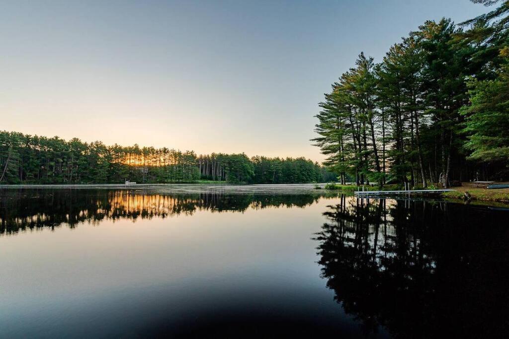 Lakefront Log Cabin Wloft, Kayaks, Canoe, Ev Black River Falls Exterior photo